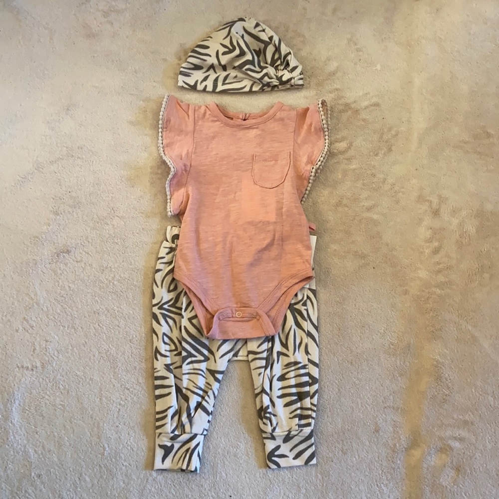 Jessica Simpson Baby Girls Outfit Size 3-6 Months